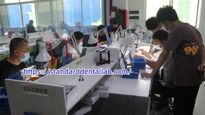 Standard Dental Lab Co., Limited linha de produção do fabricante