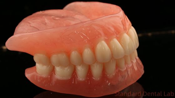 Curado por calor Ivoclar Full Acrylic Denture Dental Lab Alta precisão Alta vantagem estética